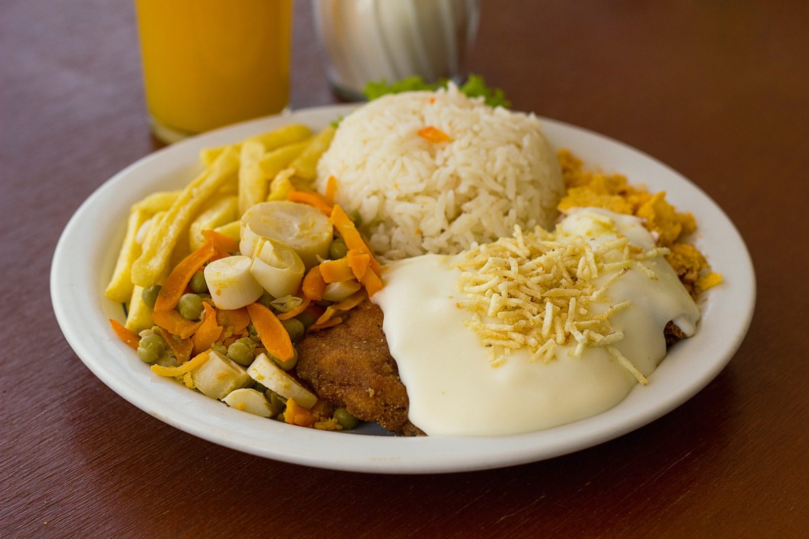 Ingredientes frescos usados no Casarão do Gui